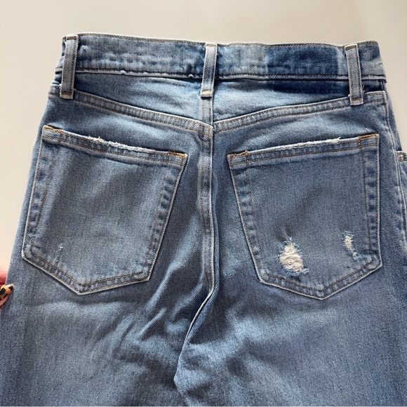 Abercrombie & Fitch The 90’s Straight ultra rise cross over jeans - Picture 2 of 10